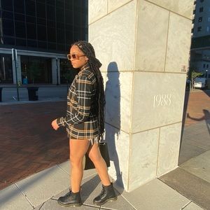 Meet your Posher, Somer